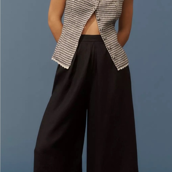 Anthropologie Pants - Anthropologie Linen Pleated Trousers